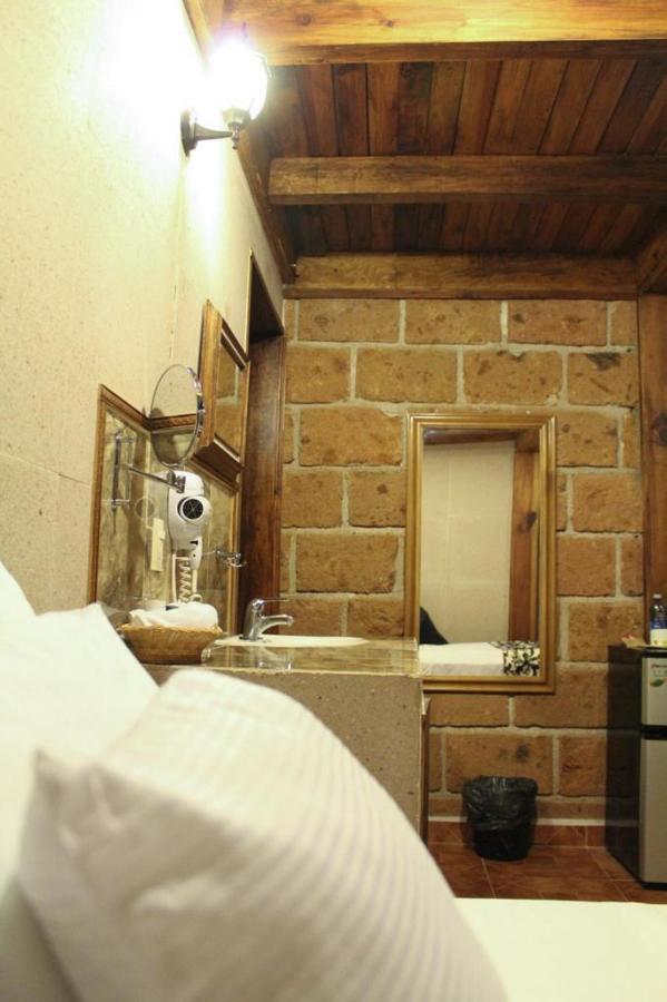 Hotel Real Nirvana Tecozautla Exterior photo